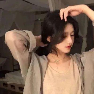 男孩、鼹鼠、狐狸和马